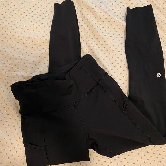 lululemon Fast and Free Tight 7/8 size 6 - Picture 2 of 6